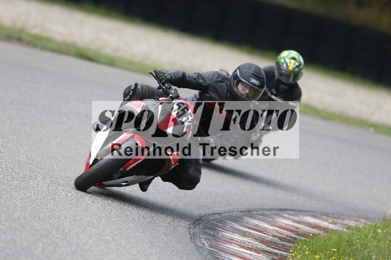 /37 28.07.2025 Dunlop Ride und Test Day ADR/Einsteiger gruen/555